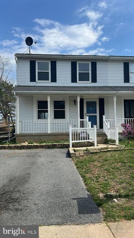154 Stonegate Dr, Frederick, MD 21702