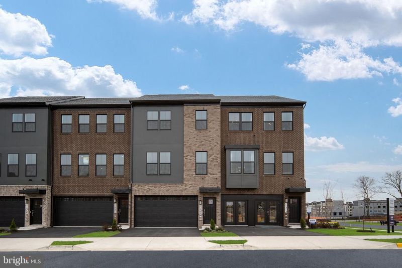 11367 Hypatia Loop, Manassas, VA 20109