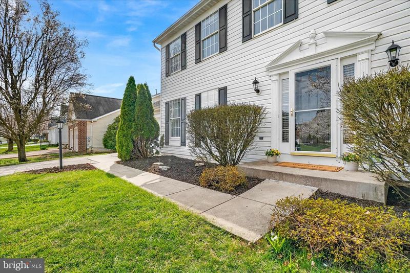 5348 Saint James Pl, Frederick, MD 21703