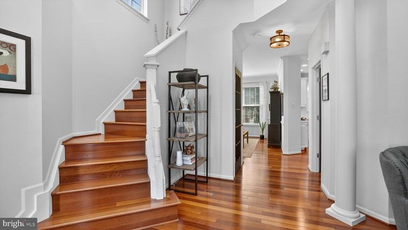 2801 Carver Rd, Crofton, MD 21114