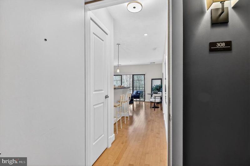 5201 Wisconsin Ave NW #308, Washington, DC 20015