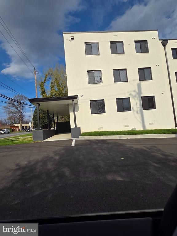 49 W Diamond, Gaithersburg, MD 20877