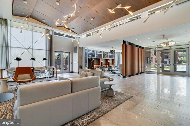 145 Riverhaven Dr #235, National Harbor, MD 20745