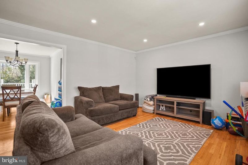 1202 Marton St, Laurel, MD 20707