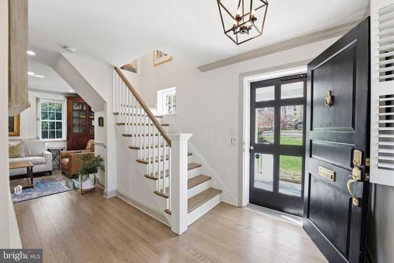 7612 Virginia Ave, Falls Church, VA 22043