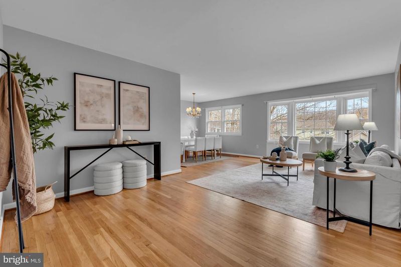 10115 Chickadee Ln, Hyattsville, MD 20783