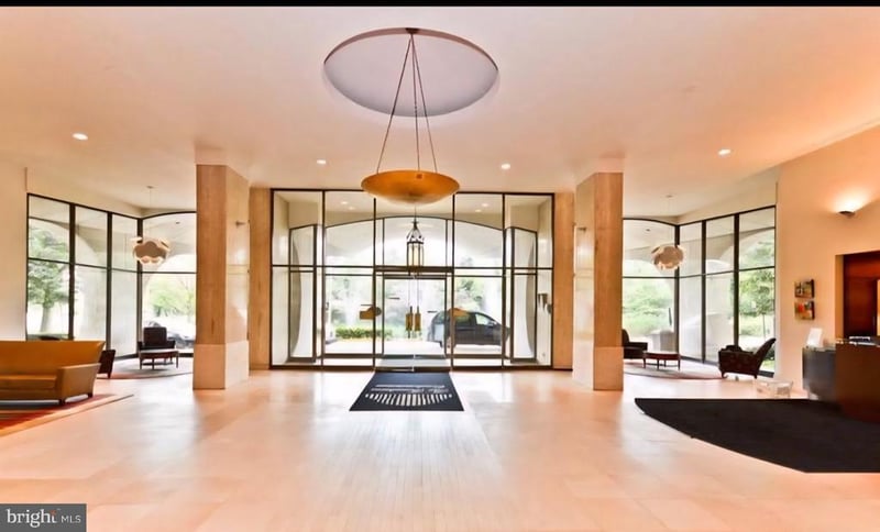 301 N Beauregard St #203, Alexandria, VA 22312