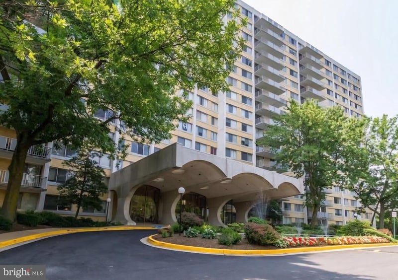 301 N Beauregard St #203, Alexandria, VA 22312