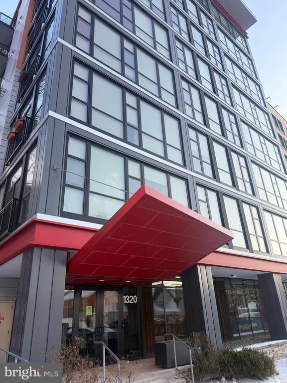 1320 Fenwick Ln #700, Silver Spring, MD 20910