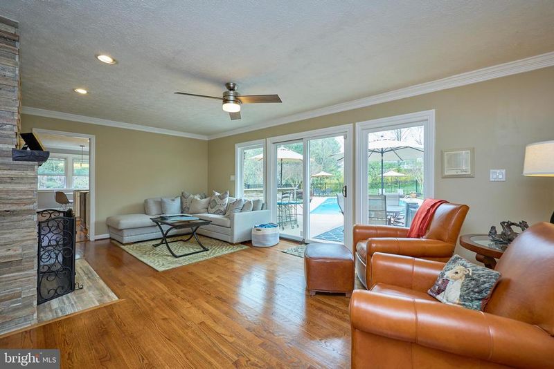 4292 Molesworth Ter, Mount Airy, MD 21771