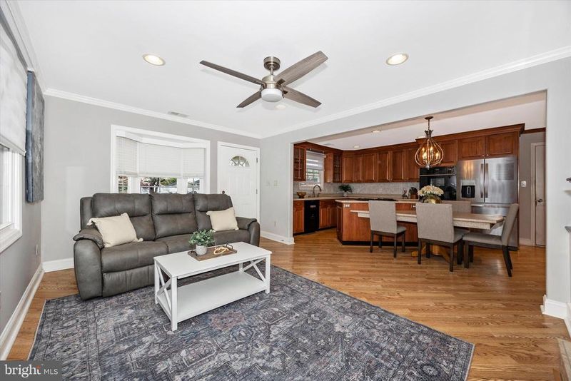 307 Redwood Ave, Frederick, MD 21701