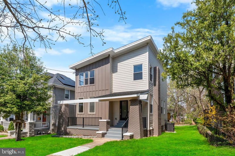 2316 Monroe St NE, Washington, DC 20018