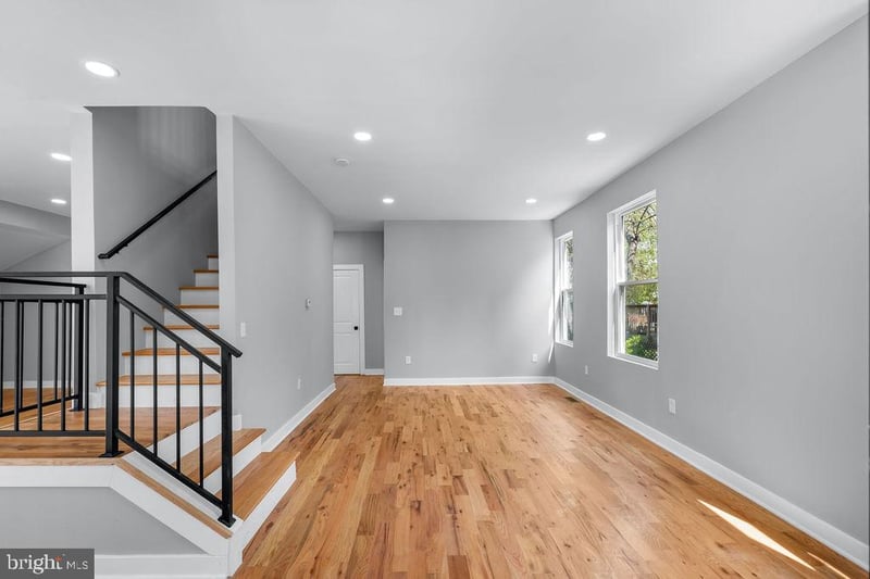 2316 Monroe St NE, Washington, DC 20018