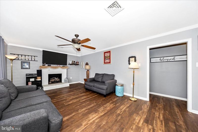 814 2nd Ave, Brunswick, MD 21716