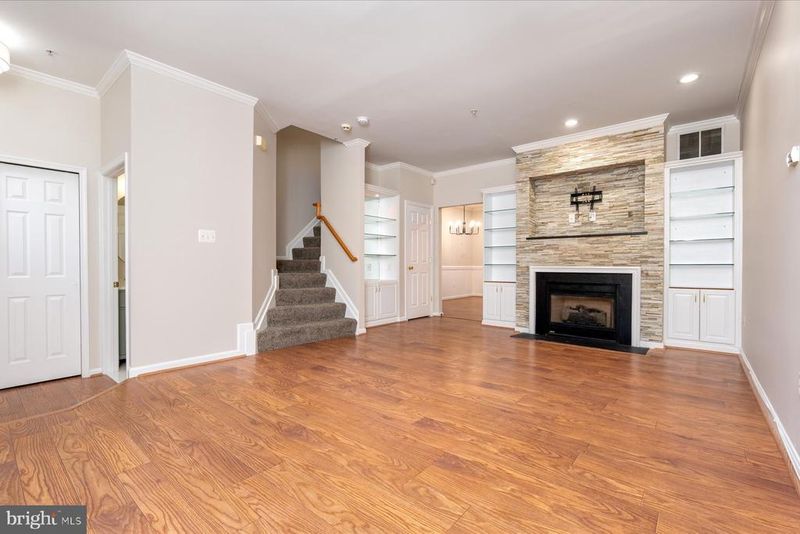77 Harbour Heights Dr #77, Annapolis, MD 21401