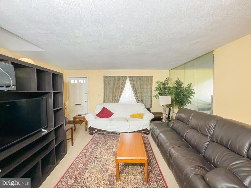 7920 Riggs Rd E, Hyattsville, MD 20783
