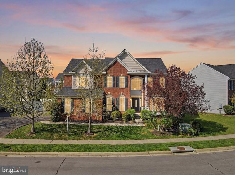 22320 Lost Branch Cir, Ashburn, VA 20148