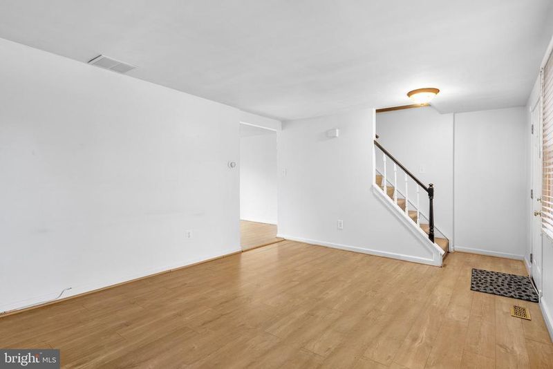 18033 Wagonwheel Ct, Olney, MD 20832