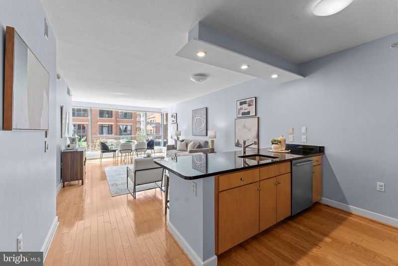 1117 10th St NW #603, Washington, DC 20001
