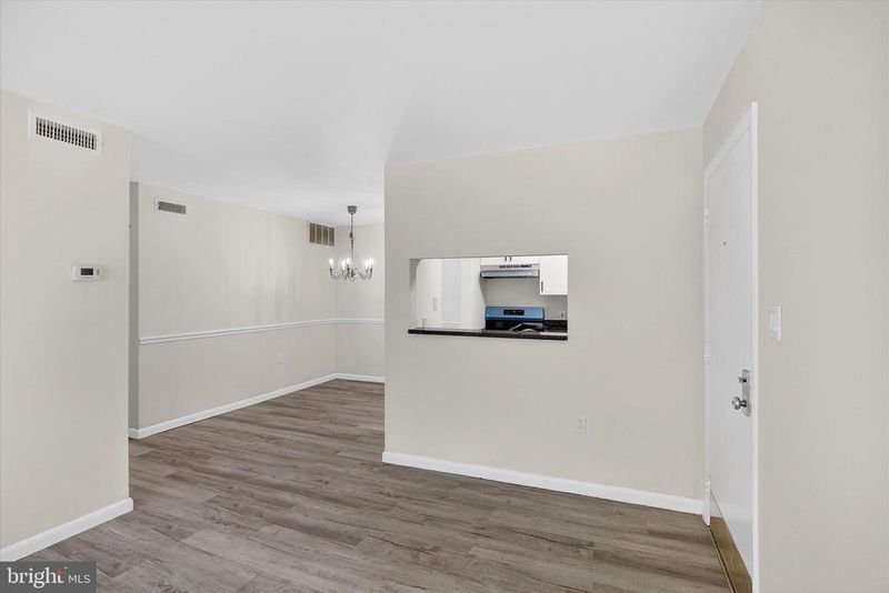 10340 Luria Commons Ct #3H, Burke, VA 22015