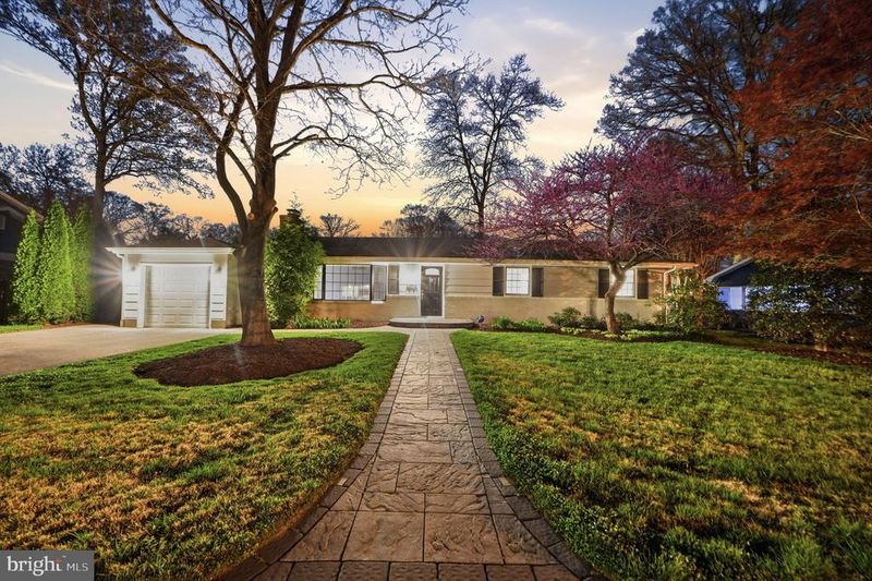 808 Cottonwood Dr, Severna Park, MD 21146