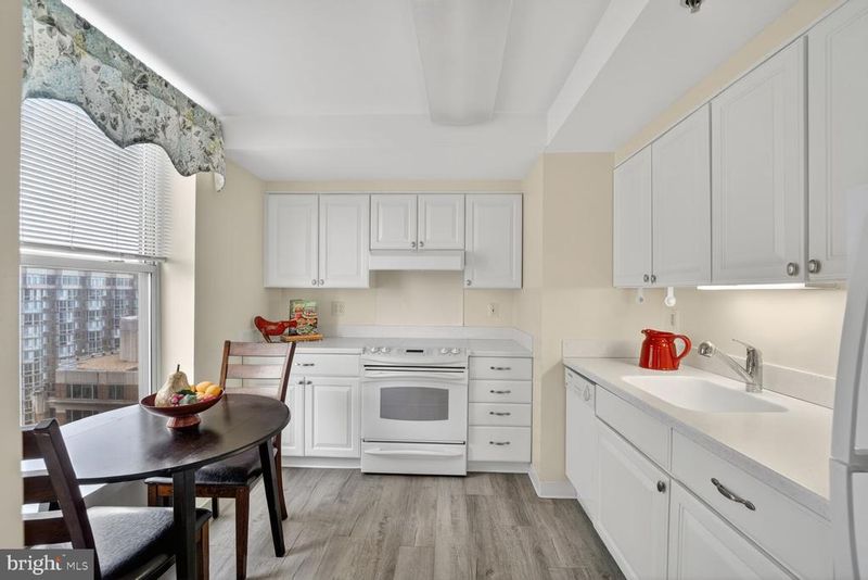 900 N Taylor St #1905, Arlington, VA 22203
