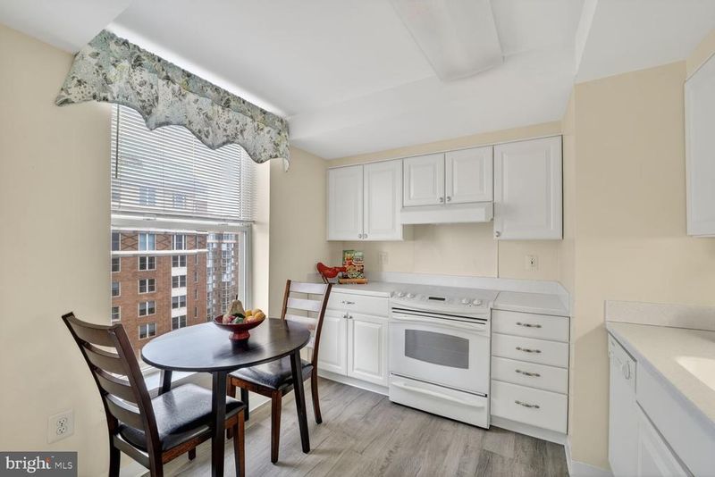 900 N Taylor St #1905, Arlington, VA 22203