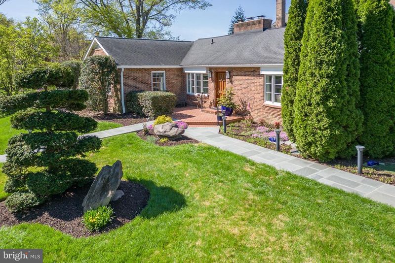 9352 Mount Vernon Cir, Alexandria, VA 22309