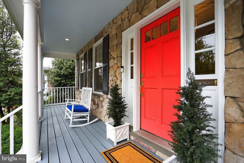 4837 W St NW, Washington, DC 20007