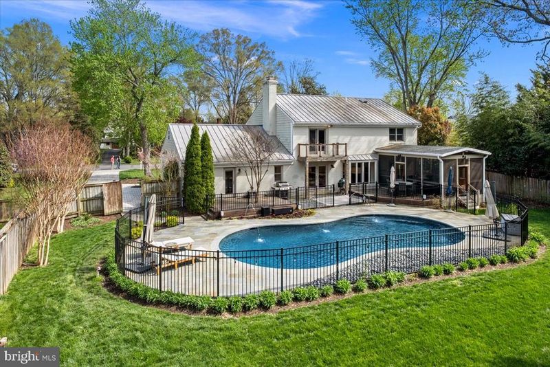 9410 Ferry Landing Ct, Alexandria, VA 22309