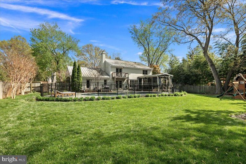 9410 Ferry Landing Ct, Alexandria, VA 22309