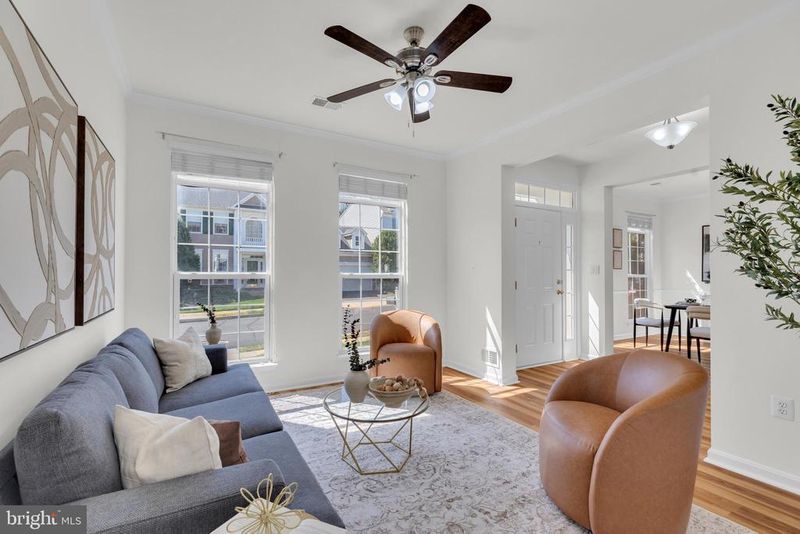 43312 Ardmore St, Ashburn, VA 20147