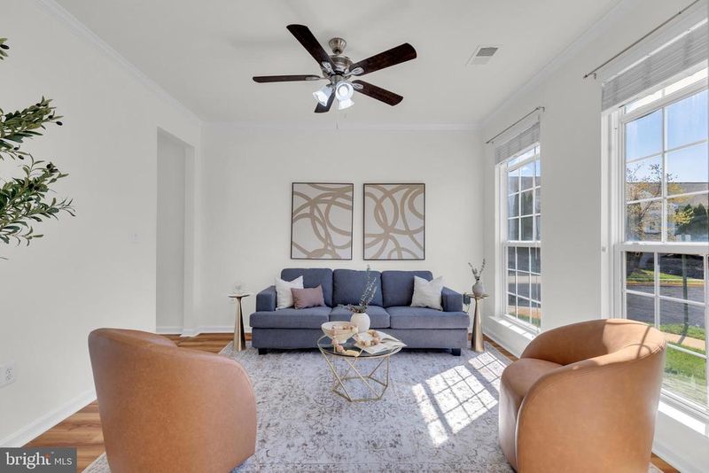 43312 Ardmore St, Ashburn, VA 20147