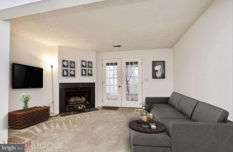 1915 Belmont Ridge Ct, Reston, VA 20191