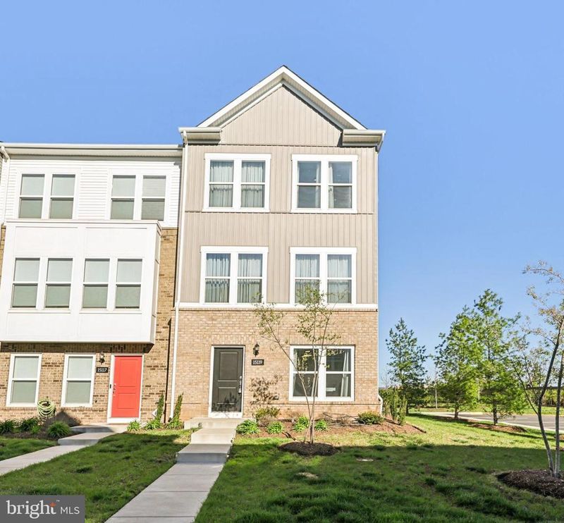 15119 Jaxton Square Ln, Haymarket, VA 20169
