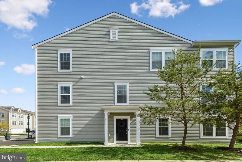 17111 Gibson Mill Rd, Dumfries, VA 22026