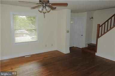 5985 4th St, Deale, MD 20751