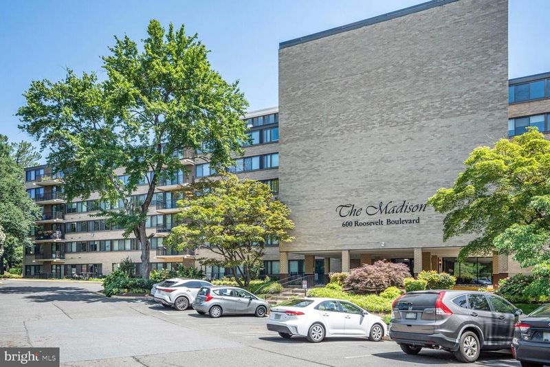 600 Roosevelt Blvd #510, Falls Church, VA 22044
