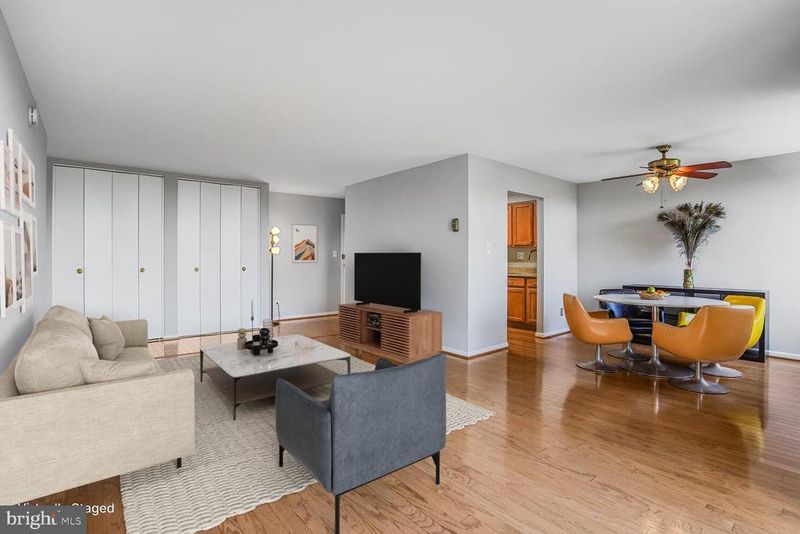 600 Roosevelt Blvd #510, Falls Church, VA 22044