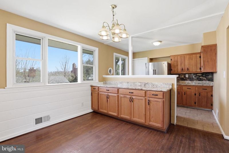 5709 84th Ave, Hyattsville, MD 20784