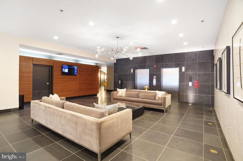 1000 New Jersey Ave SE #1221, Washington, DC 20003