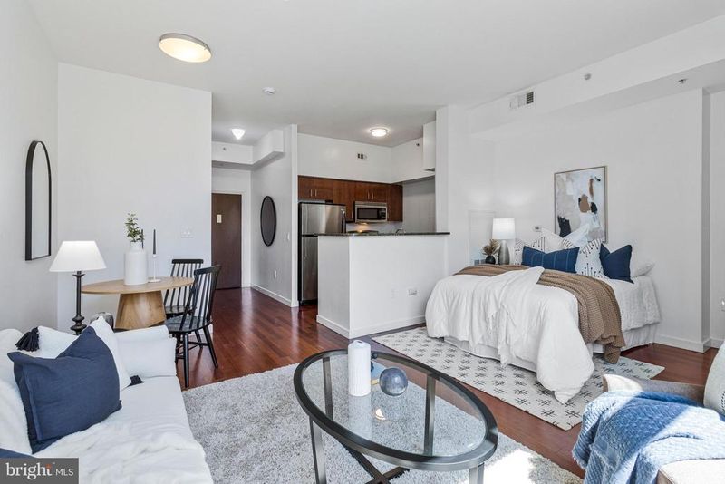 1000 New Jersey Ave SE #1221, Washington, DC 20003