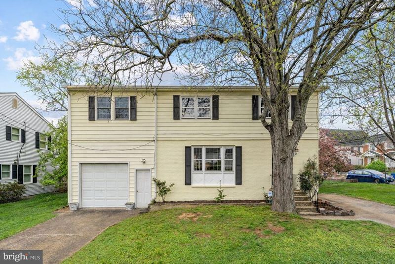 200 S Adams St, Arlington, VA 22204