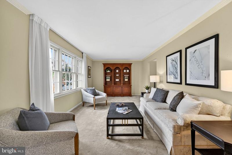 200 S Adams St, Arlington, VA 22204