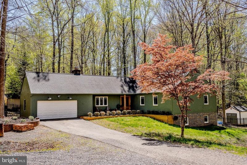 12701 Shane Thomas Ln, Manassas, VA 20112
