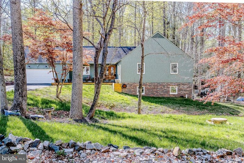 12701 Shane Thomas Ln, Manassas, VA 20112