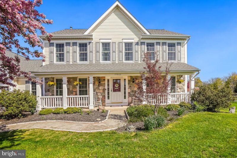 19603 Seymour Ct, Poolesville, MD 20837