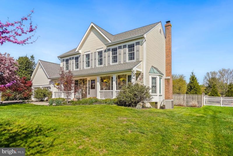 19603 Seymour Ct, Poolesville, MD 20837
