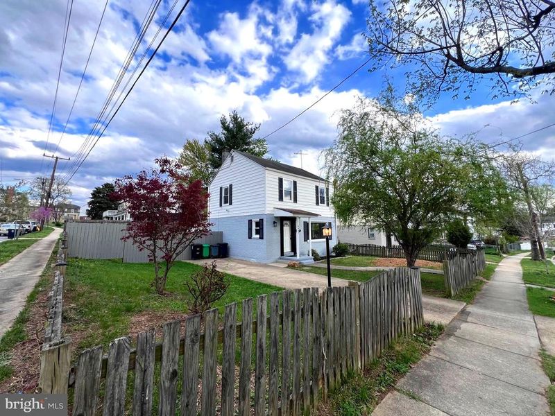 6907 18th Ave, Hyattsville, MD 20783