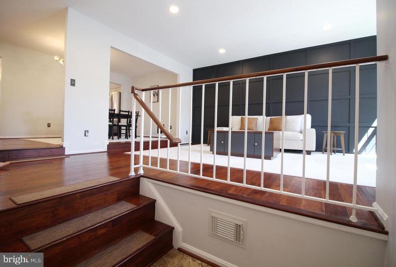 3139 Stratford Ct, Oakton, VA 22124